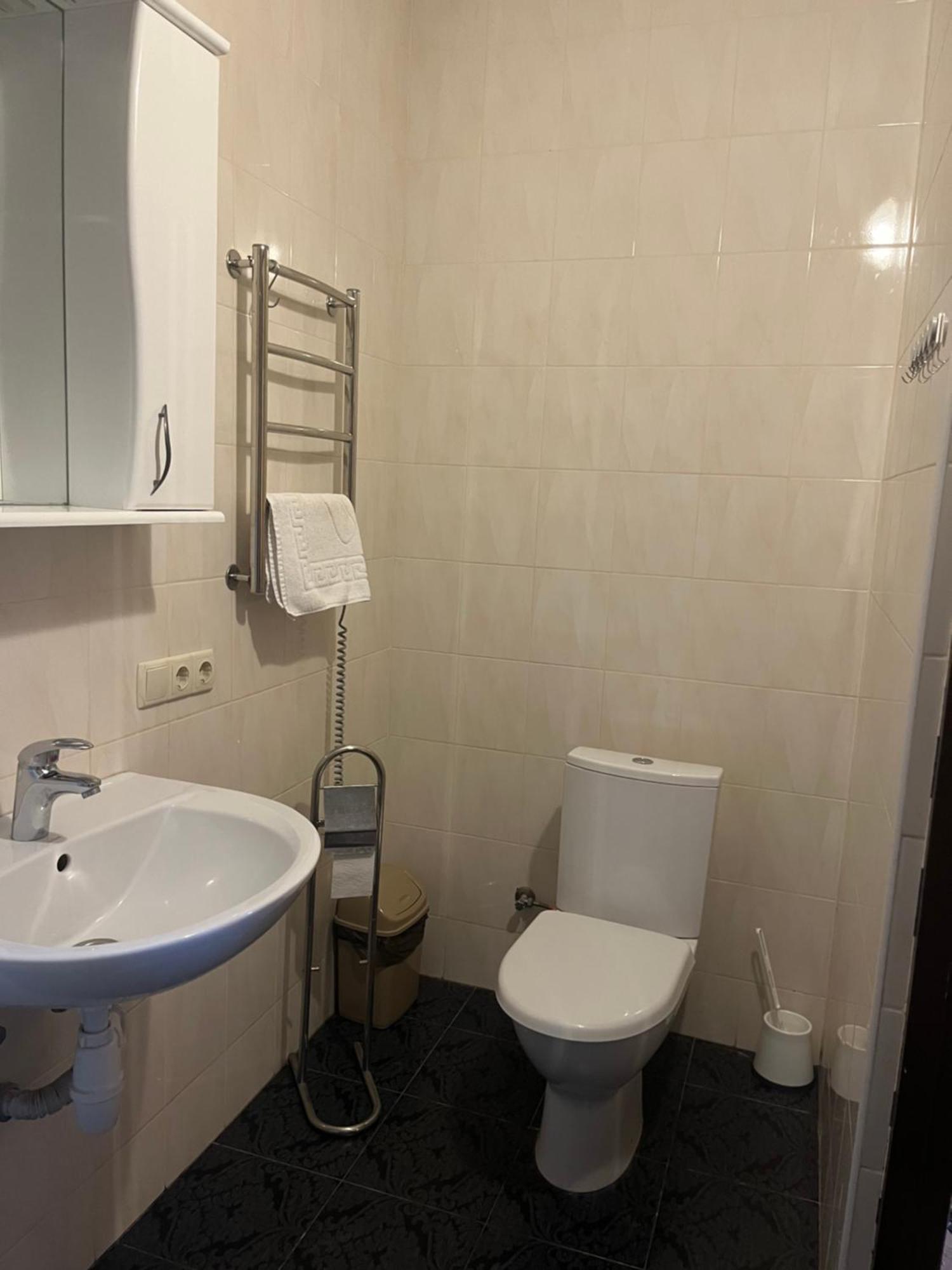 Hotel Lavilia Κίεβο Εξωτερικό φωτογραφία