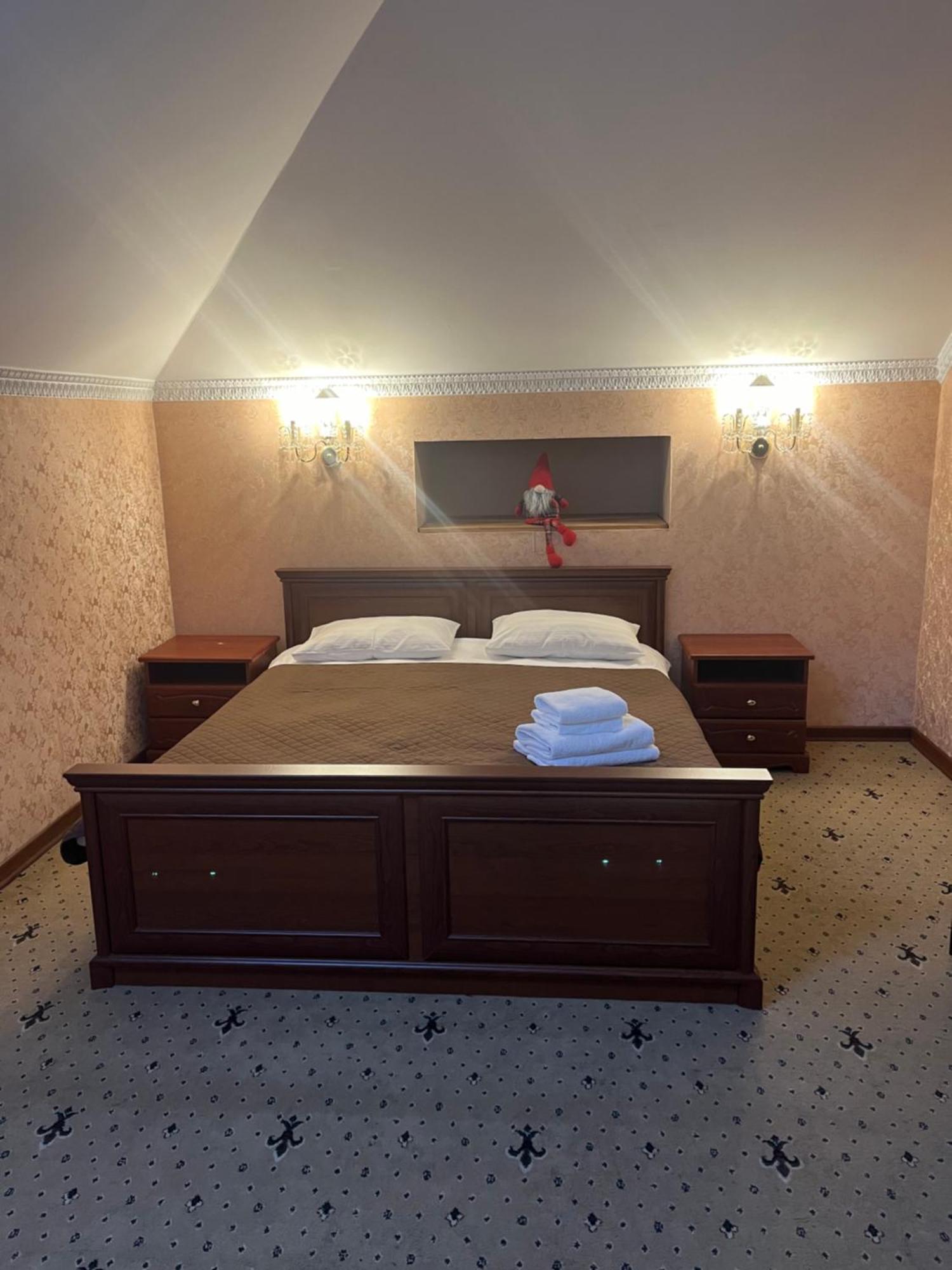 Hotel Lavilia Κίεβο Εξωτερικό φωτογραφία
