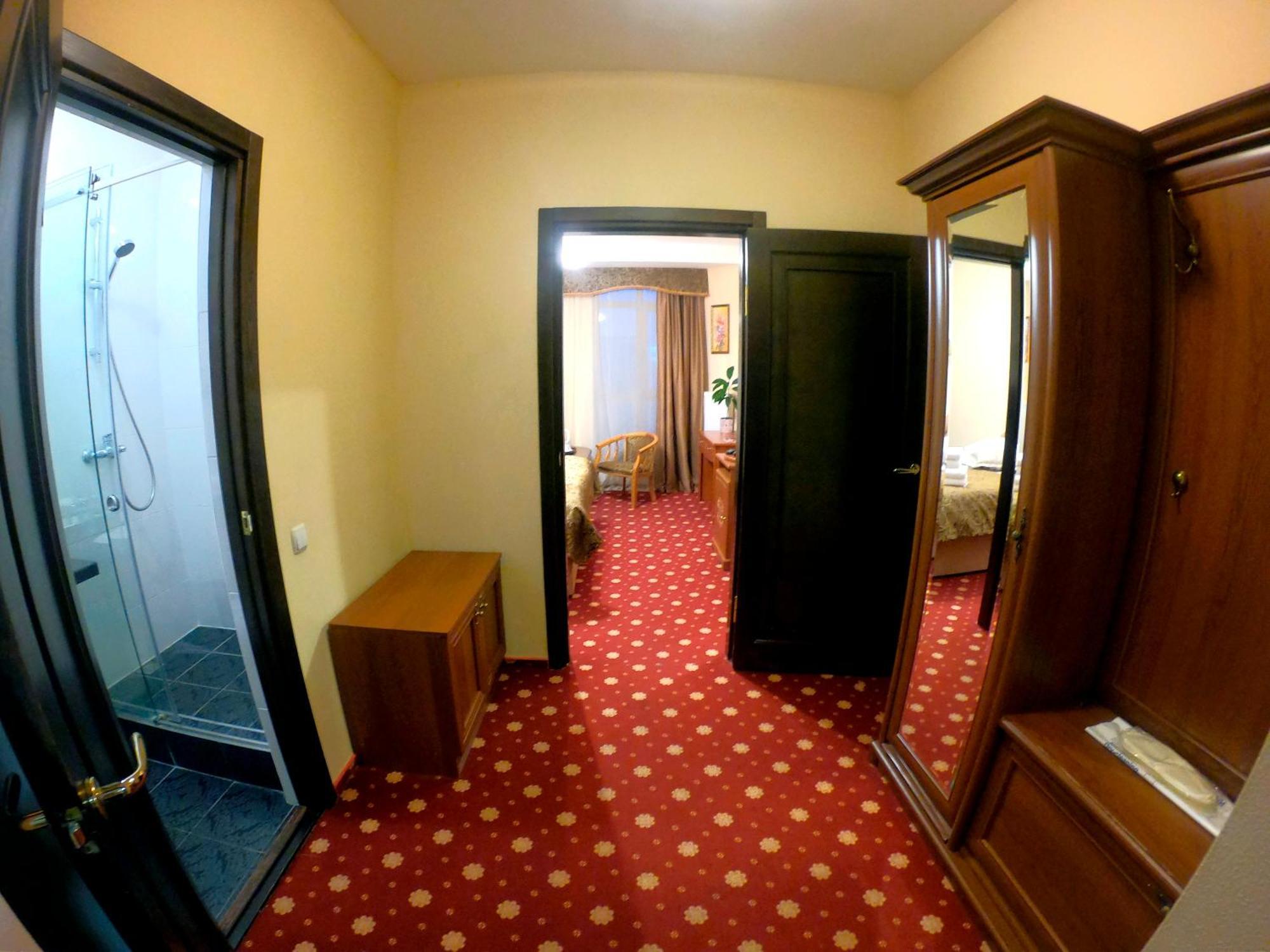 Hotel Lavilia Κίεβο Δωμάτιο φωτογραφία