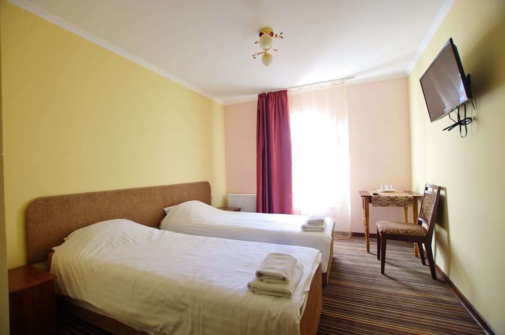 Hotel Lavilia Κίεβο Εξωτερικό φωτογραφία