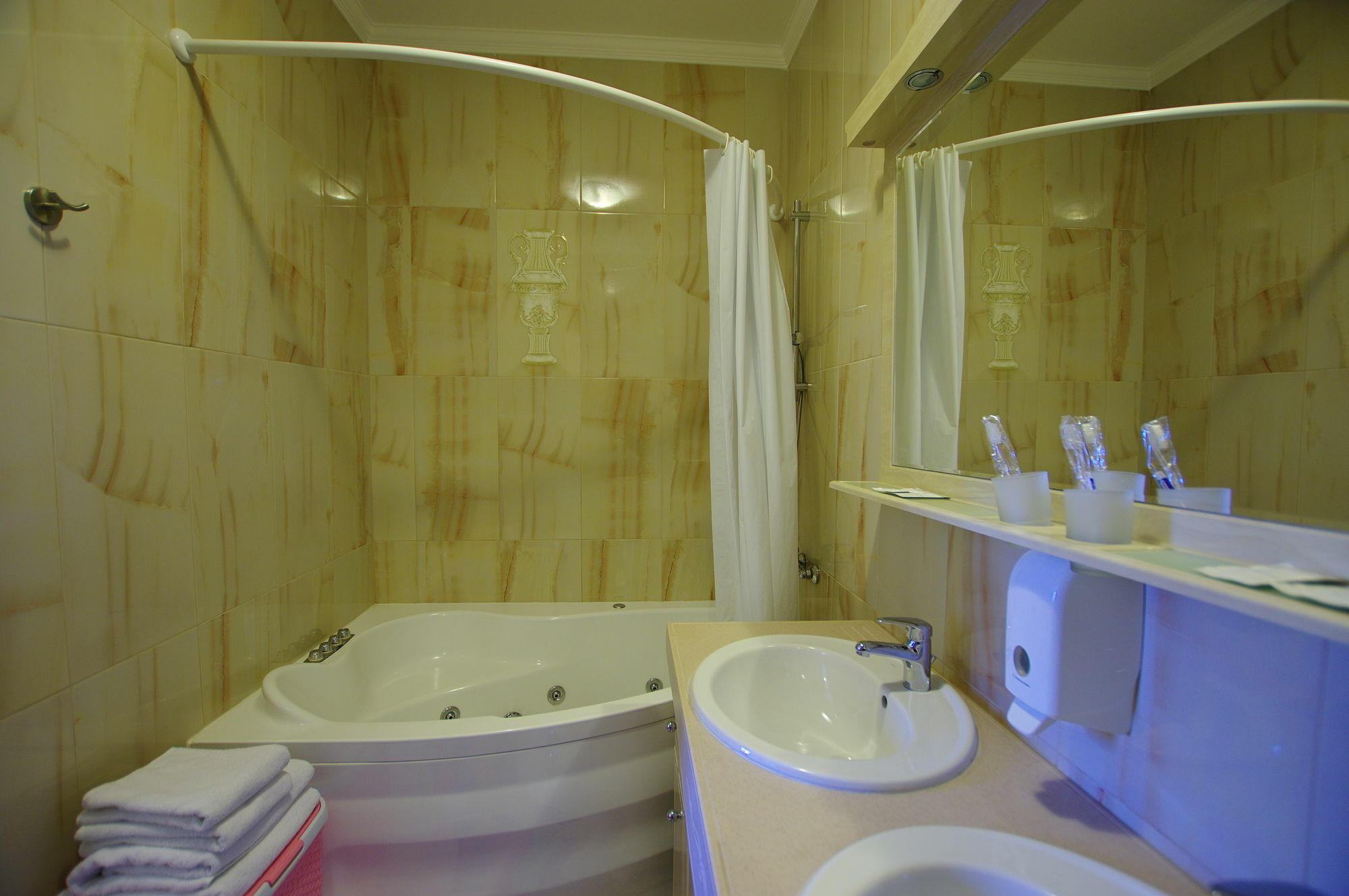 Hotel Lavilia Κίεβο Εξωτερικό φωτογραφία